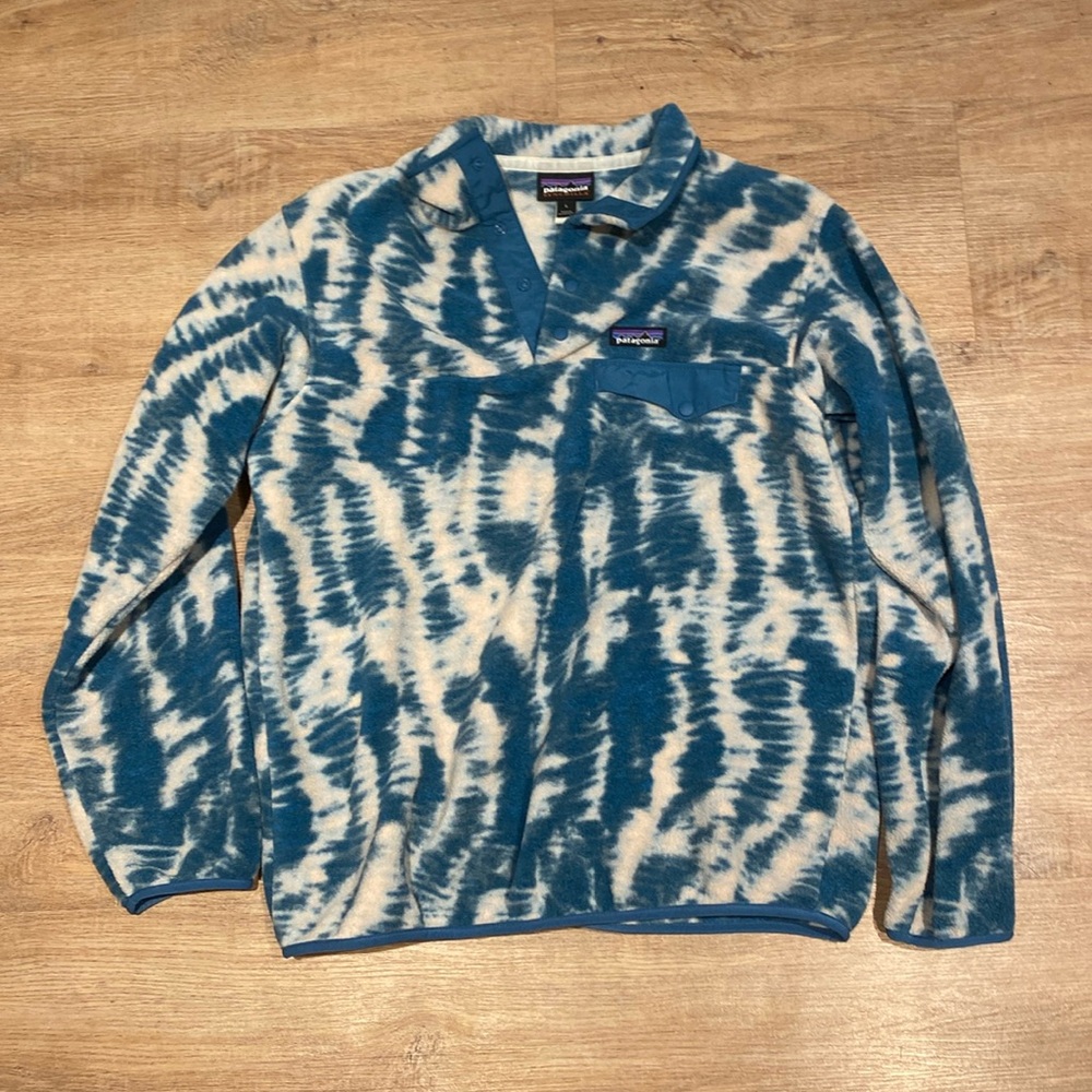Blue & White Patagonia Synchilla
